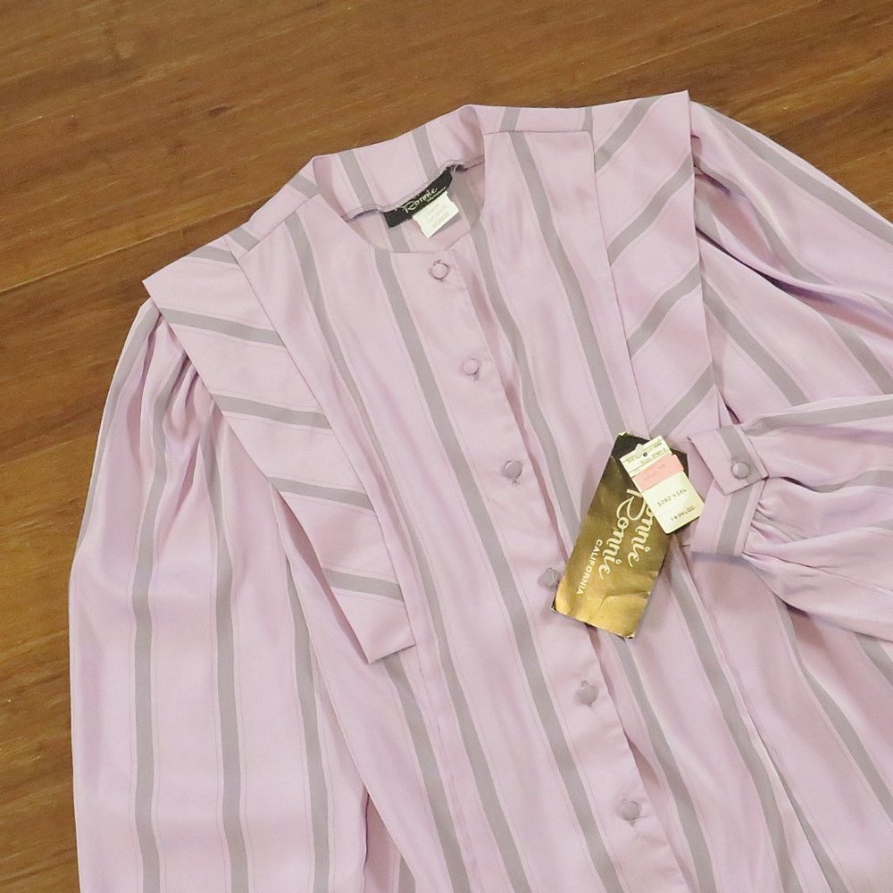 1980s Vintage Blouse Purple Pleated Shoulder Medium 39 Bust Vintage NWT